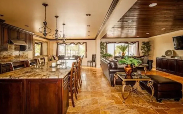 Gulfside Luxury Condo