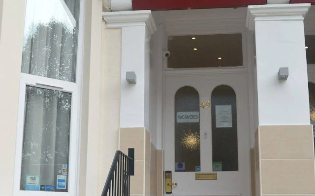 Pearl Hotel London
