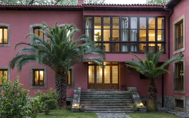 Parador De Gijon
