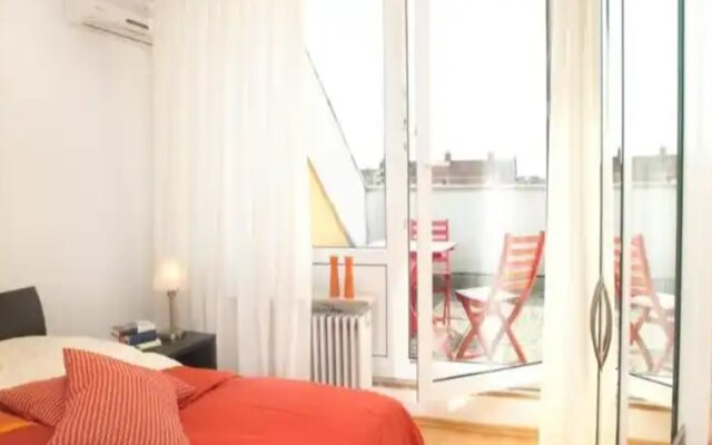 Frederics Serviced Apartments - Dantestr