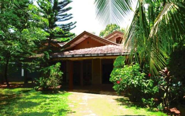 Tusker Safari Bungalow