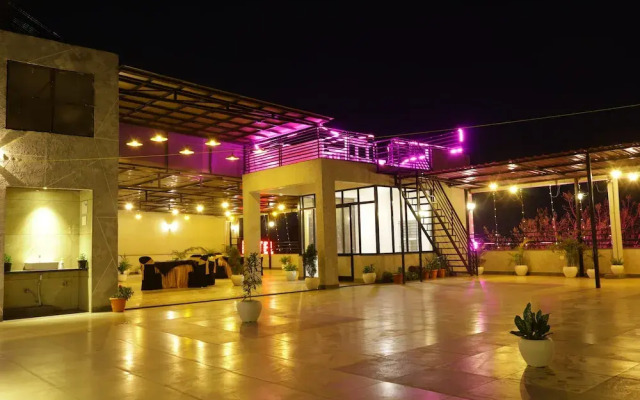 Hotel Krishna Pride