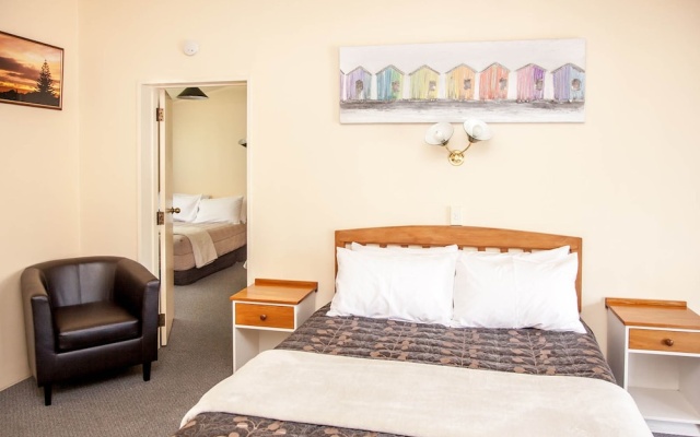 Goldmine Motel – Guest Rooms – Waihi