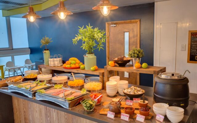 MEININGER Hotel London Hyde Park - Hostel