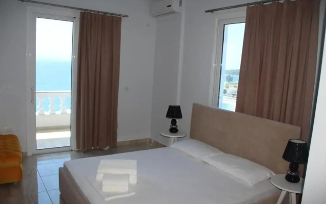 VILA e BARDHE