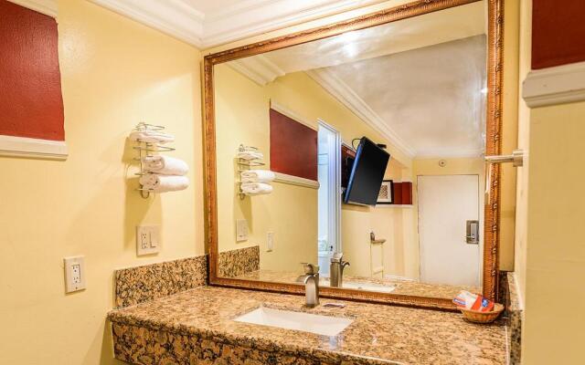 Aqua Venture Inn