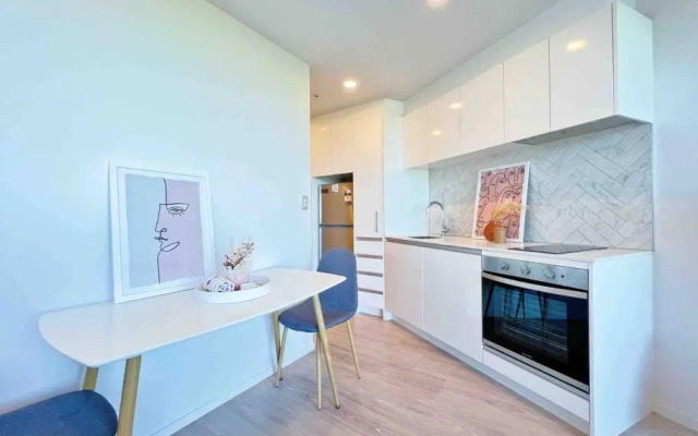 Stunning view 1-bedroom studio in city centre