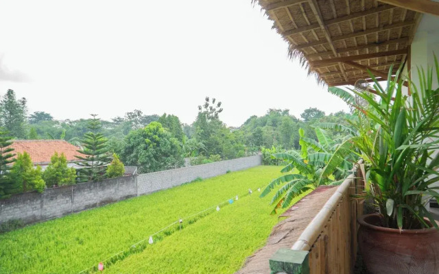 Villa D'bamboo Sewon