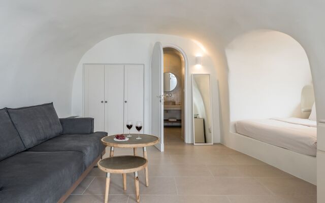 Art Maisons Oia Castle Hotel