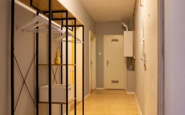 ✦Central Designapartment✦ with private parking lot