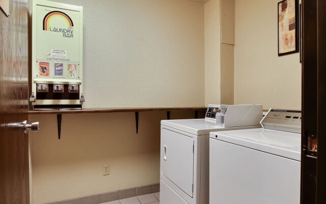 Econo Lodge Sioux Falls Empire Mall