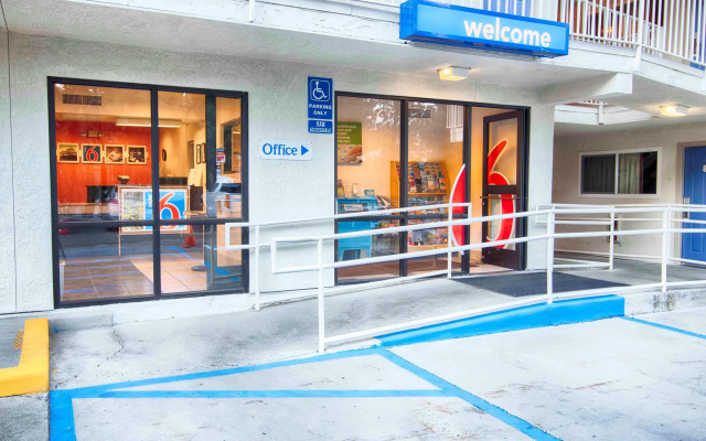 Motel 6 Mammoth Lakes, CA