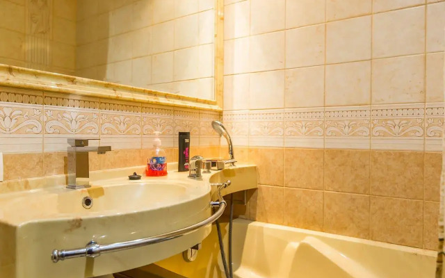 Комфорт сити на Цандера 12