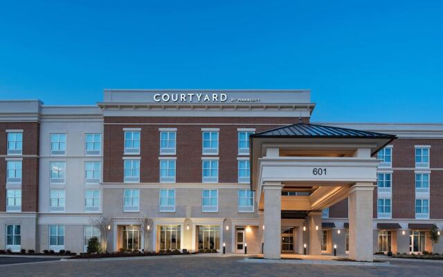 Courtyard by Marriott Jackson Madison