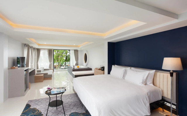Anona Beachfront Phuket Resort