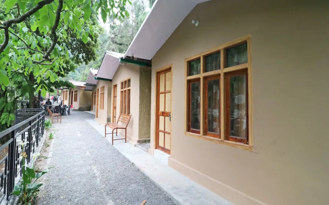 OYO 14216 Benog Wildlife Resort