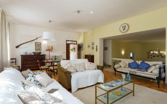 Casa al Bosco private pool in the wood