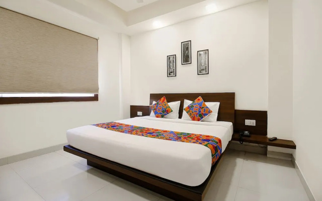 FabHotel Comfortable Stay