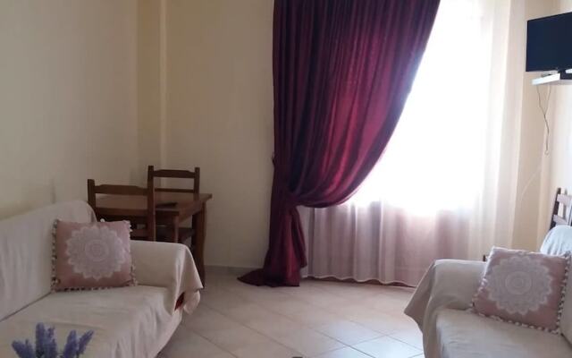 Apart-Hotel Llazari