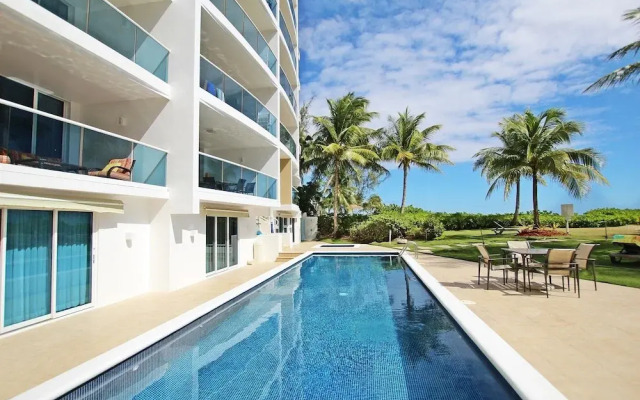 Stunning Beachfront 2-Bed Condo with Pool - Ocean One 204 by BSL Rentals