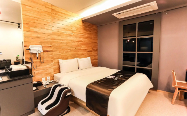 Jakjeon Dream Palace