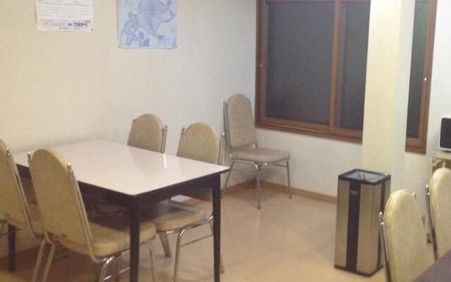 Showa Shinzan Youth Hostel