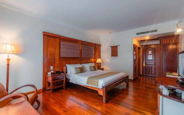 Empress Residence Resort & Spa