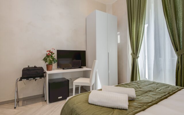 Penta Luxury House