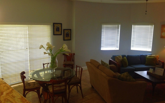 Vistalmar Beach Resort