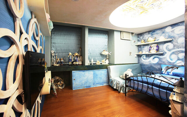 3D Sunflower Embossed B&B