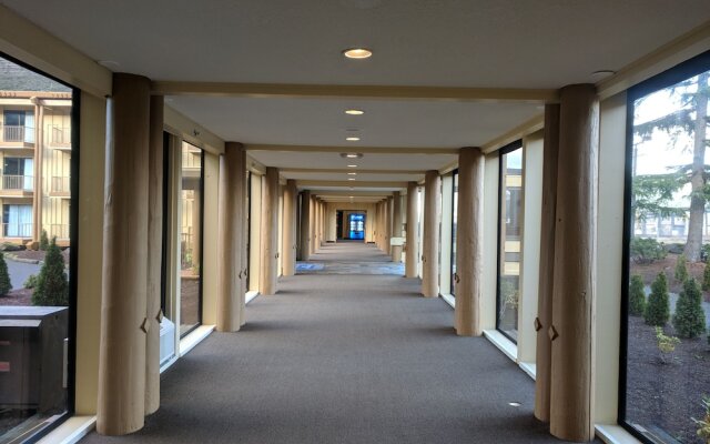 Rodeway Inn & Suites Portland - Jantzen Beach
