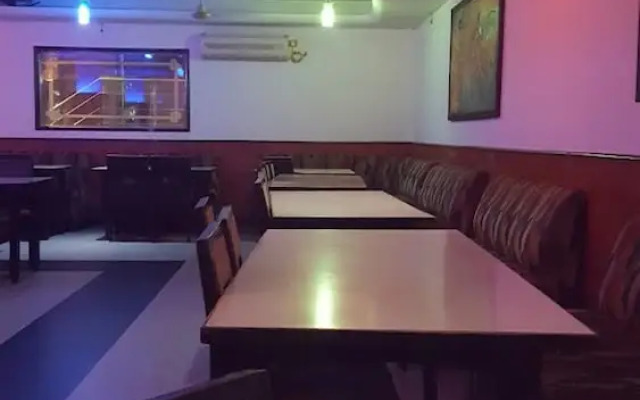 Hotel Raman's