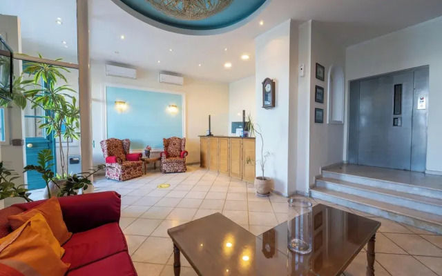 Aktaion City Hotel