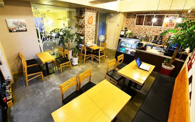 Namu Guesthouse - Hostel