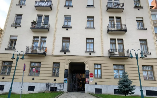 W19 Apartments