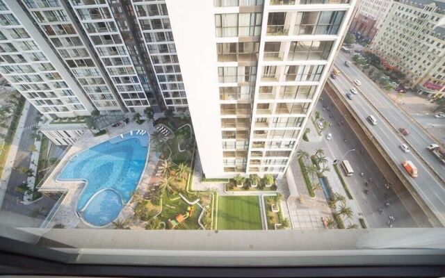 Bom Homes - Vinhomes Skylake Serviced Apartment