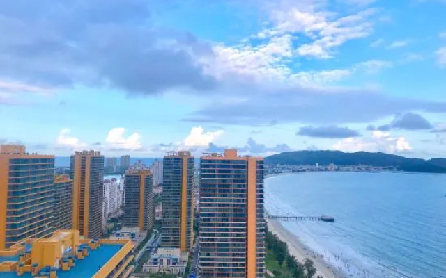 Ninghai Sunset Net Red Seaview Homestay (Vanke Shuangyuewan Branch)