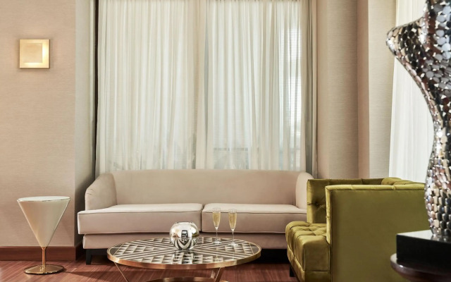 Bellevue On The Beach Suites