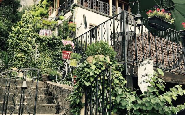 Un jardin dans la falaise