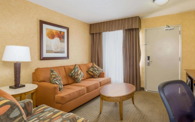 Wyndham Garden Phoenix Midtown