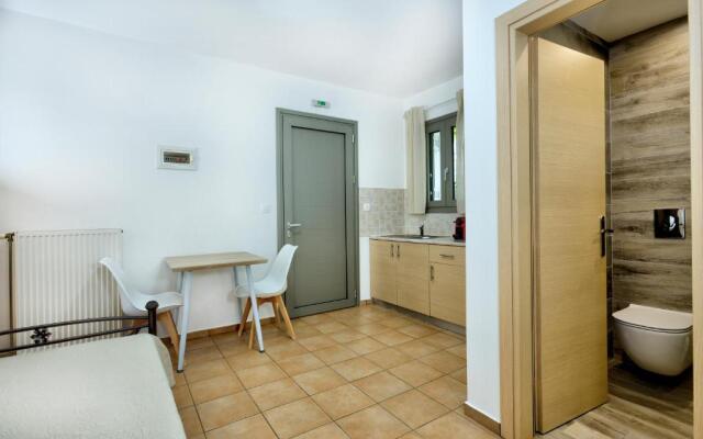 Achilli Apartments