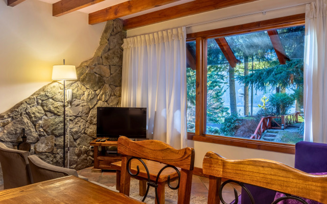 Costa Serena Aparts & Spa