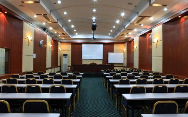 Hedong Hotel