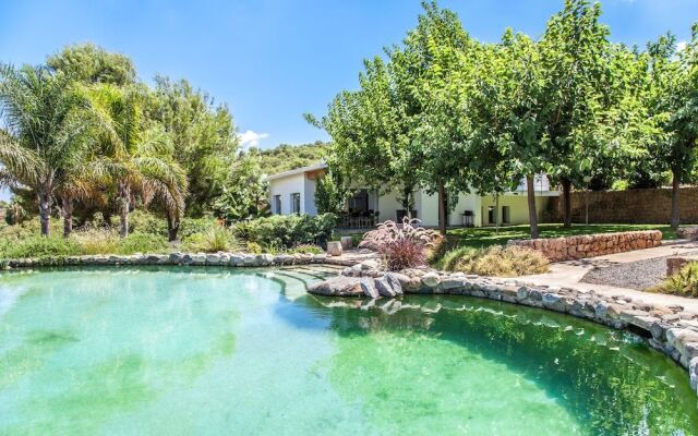 Cubo's Villa el Tejar