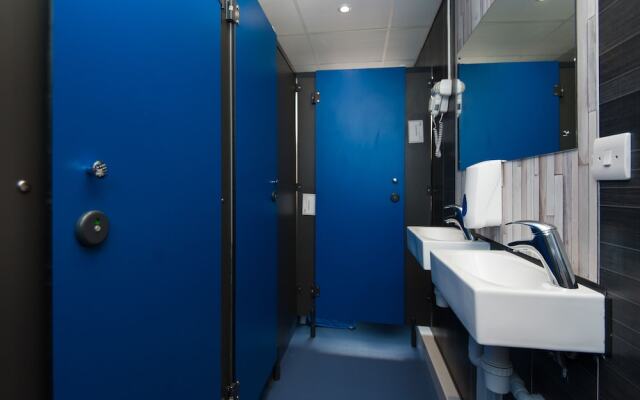 Russell Scott Backpackers Hostel