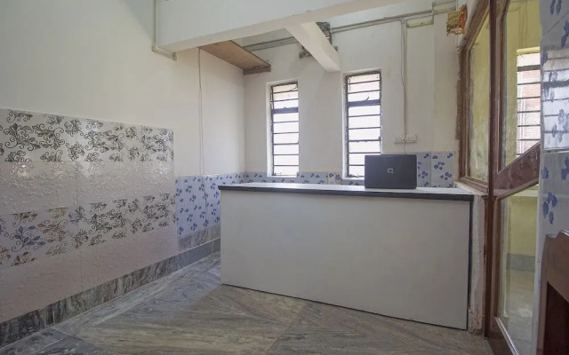 Simrat Hotel by OYO Rooms