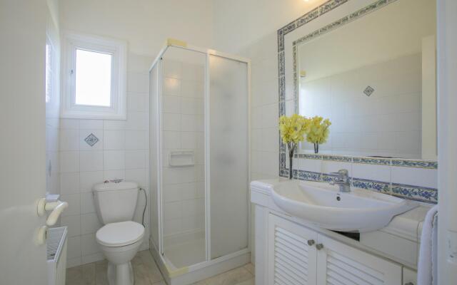 Mazeri in Protaras With 5 Bedrooms and 4 Bathrooms