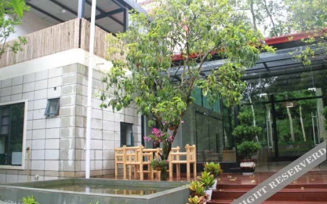 Xiyuan Yaji Holiday Hotel