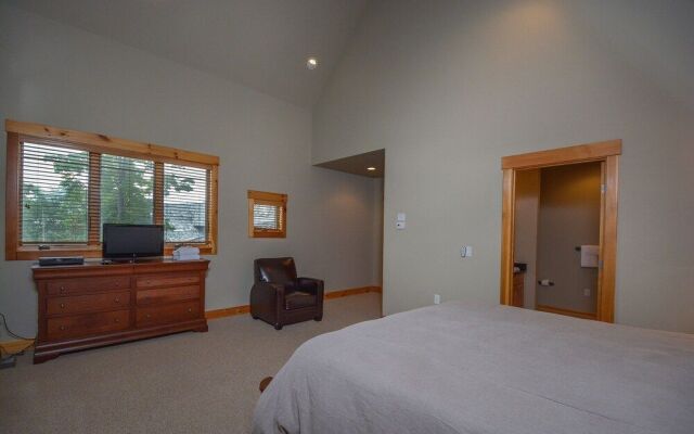 Retreat on Main Street