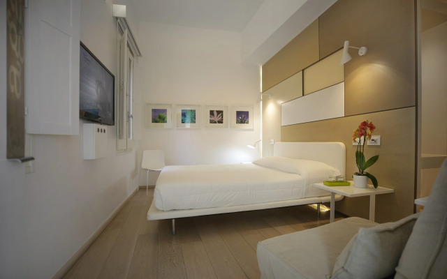 Santacroce Luxury Rooms
